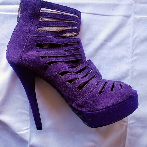 Purple suede zip back ankle heel/booties 7 - Picture 2 of 4